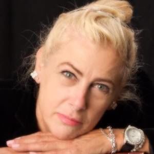 Meet your Posher, Penny